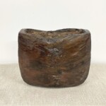 Old Teak Bell Organic Pot 1